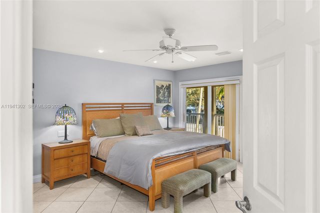 5343 Orduna Dr, Coral Gables, FL 33146