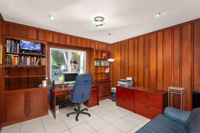 5343 Orduna Dr, Coral Gables, FL 33146