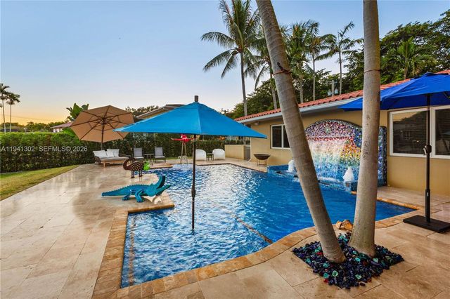 5343 Orduna Dr, Coral Gables, FL 33146