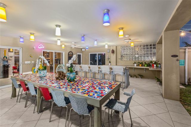 5343 Orduna Dr, Coral Gables, FL 33146