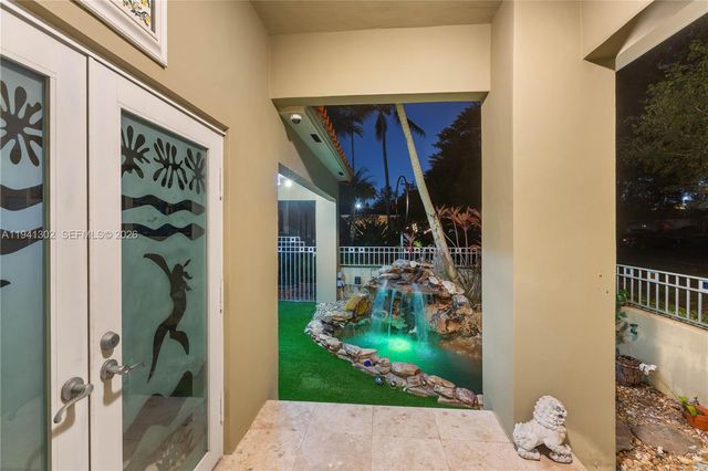 5343 Orduna Dr, Coral Gables, FL 33146