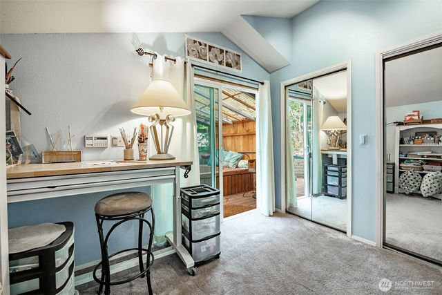 69 North Point Drive, Bellingham, WA 98229