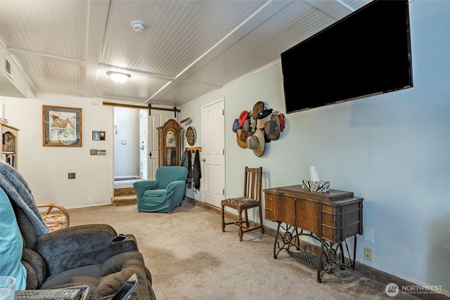 69 North Point Drive, Bellingham, WA 98229