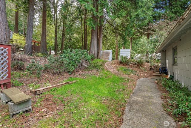 69 North Point Drive, Bellingham, WA 98229