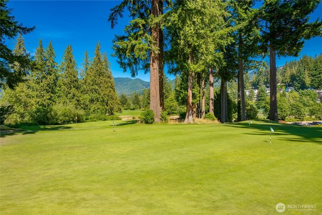 69 North Point Drive, Bellingham, WA 98229