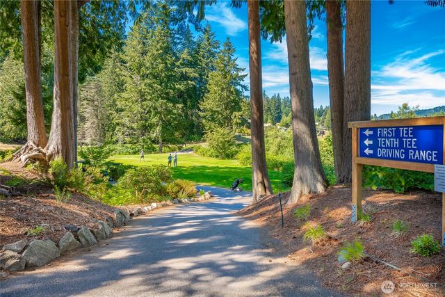 69 North Point Drive, Bellingham, WA 98229