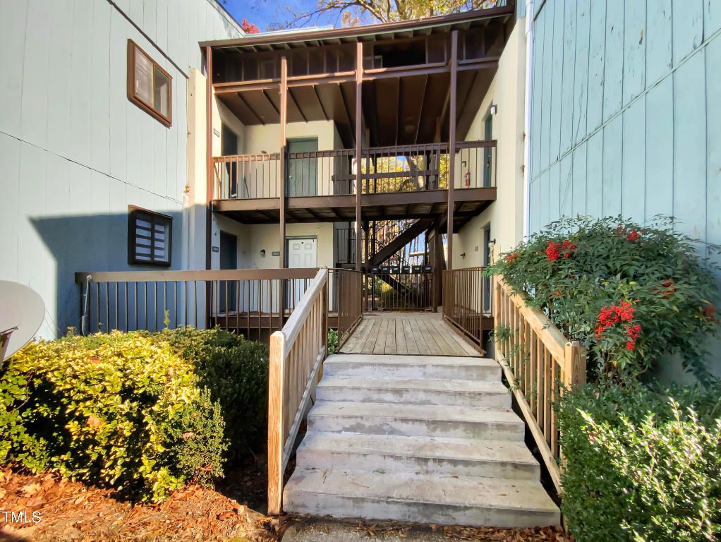 5038 Flint Ridge Place, Raleigh, NC 27609