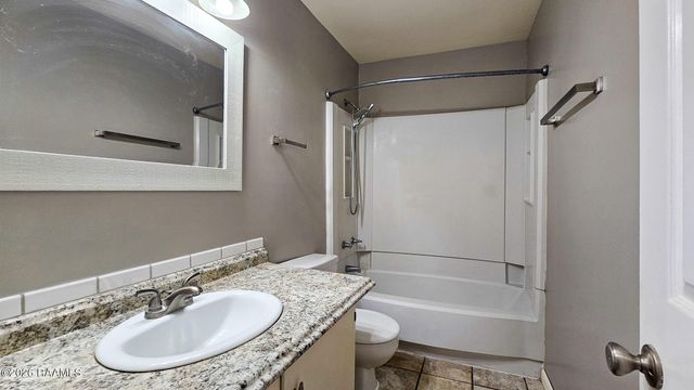 1019 Magenta Drive 205d, Breaux Bridge, LA 70517