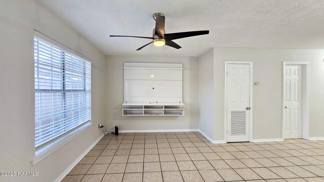 1019 Magenta Drive 205d, Breaux Bridge, LA 70517