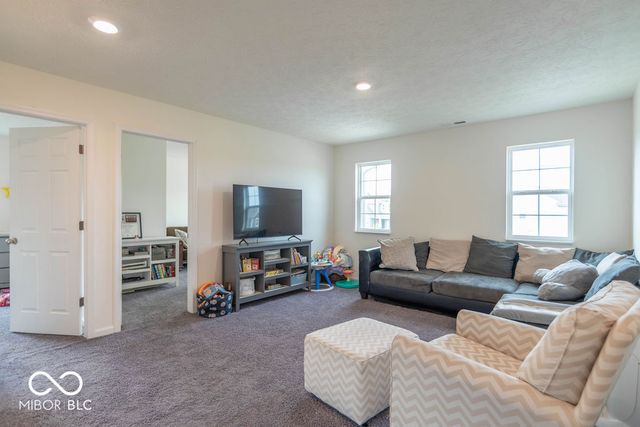 907 Ram Drive, Franklin, IN 46131