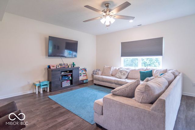 907 Ram Drive, Franklin, IN 46131