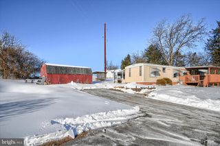 828 SPRING CITY RD, Phoenixville, PA 19460