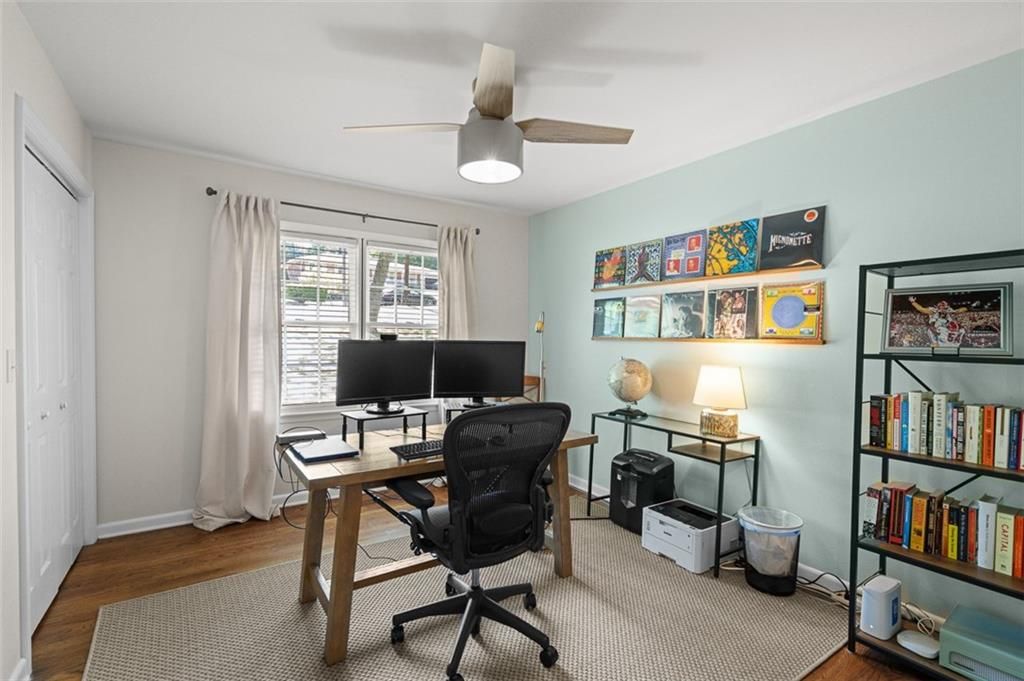Image 13 of property listing at 2125 Briarwillow Drive, Atlanta, GA 30345