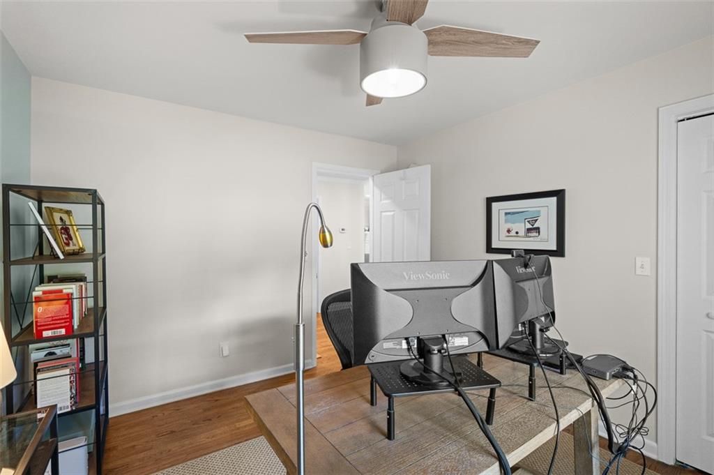 Image 14 of property listing at 2125 Briarwillow Drive, Atlanta, GA 30345
