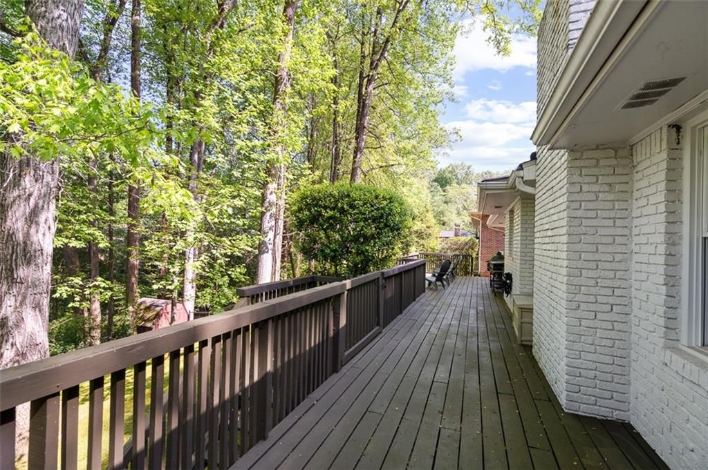 Image 32 of property listing at 2125 Briarwillow Drive, Atlanta, GA 30345