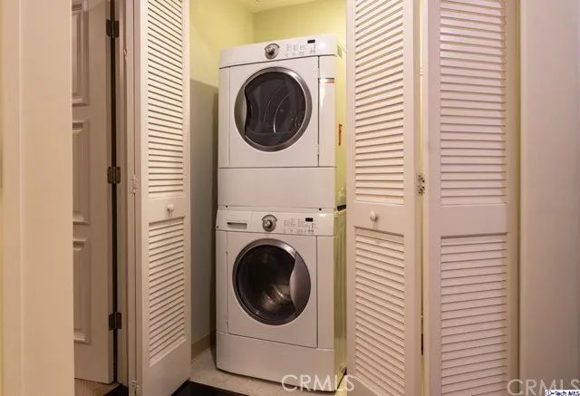 472 Caruso, Glendale, CA 91210