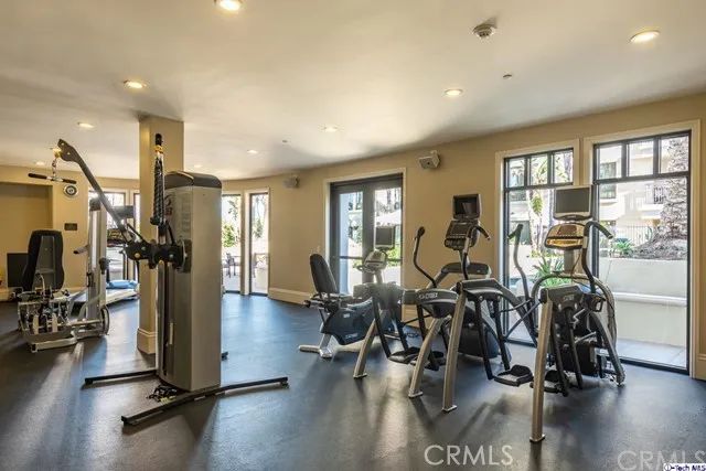 472 Caruso, Glendale, CA 91210