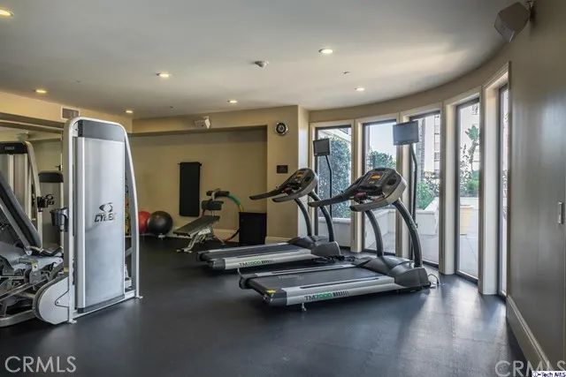 472 Caruso, Glendale, CA 91210