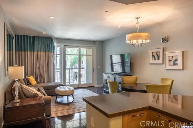 472 Caruso, Glendale, CA 91210