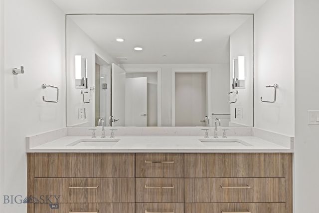 315 N Tracy Avenue 104, Bozeman, MT 59715