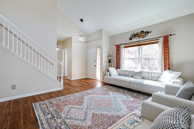 38302 Saratoga Circle, Farmington Hills, MI 48331