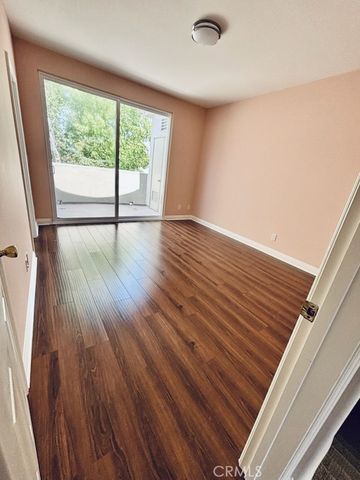 4110 W Kling, Burbank, CA 91505