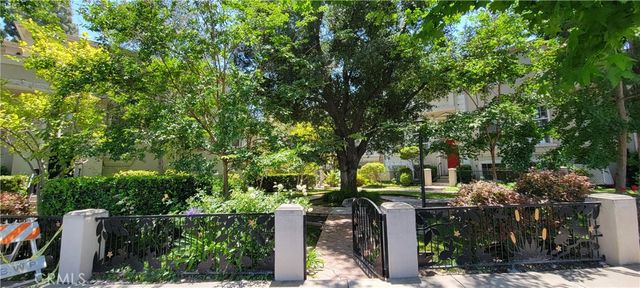 4110 W Kling, Burbank, CA 91505