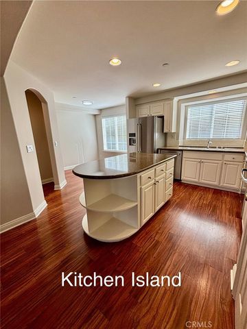 4110 W Kling, Burbank, CA 91505