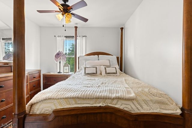 504 Walnut St, Roselle Boro, NJ 07203