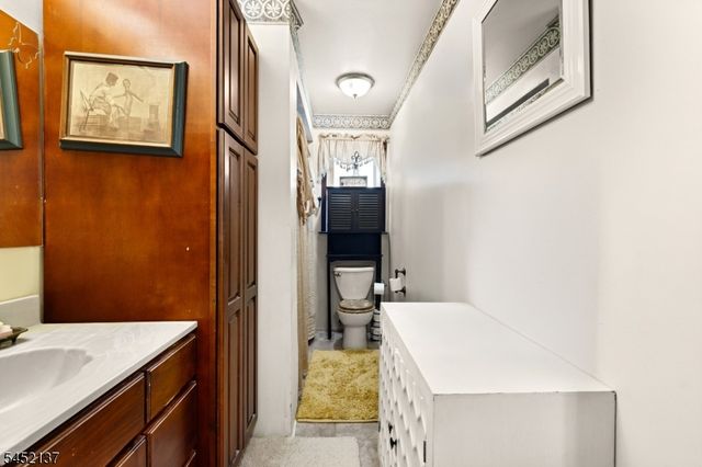 504 Walnut St, Roselle Boro, NJ 07203