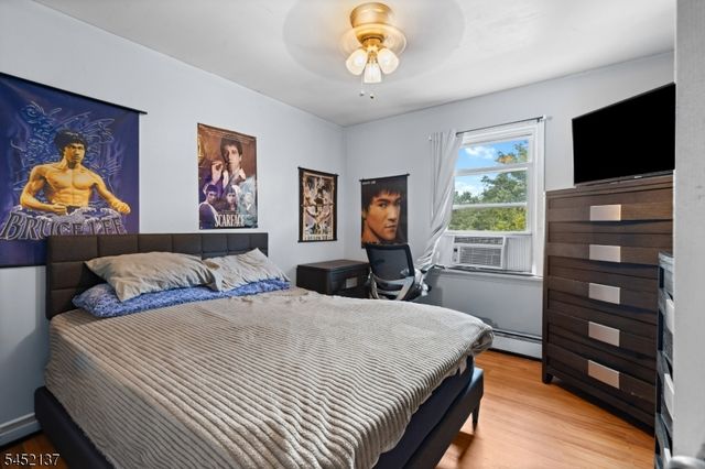 504 Walnut St, Roselle Boro, NJ 07203