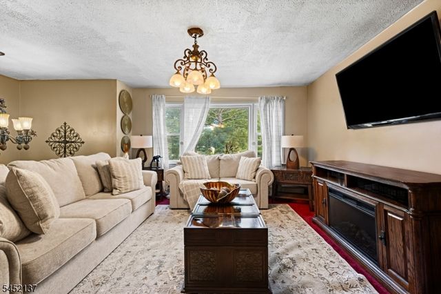 504 Walnut St, Roselle Boro, NJ 07203