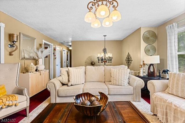 504 Walnut St, Roselle Boro, NJ 07203