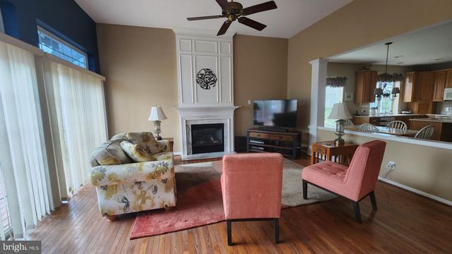 750 TWINING WAY, Collegeville, PA 19426
