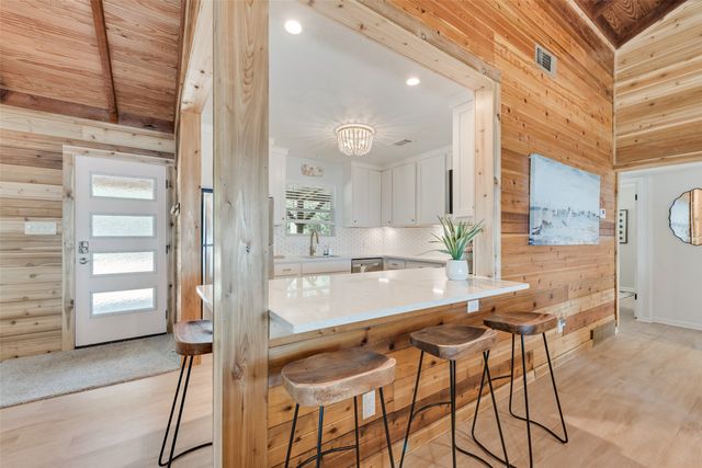 229 Lakeside Drive, West Tawakoni, TX 75474