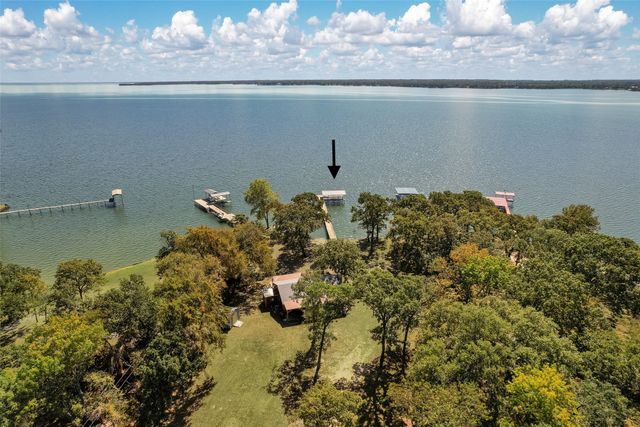 229 Lakeside Drive, West Tawakoni, TX 75474