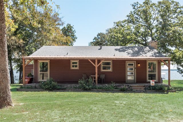 229 Lakeside Drive, West Tawakoni, TX 75474