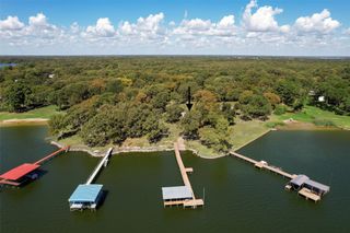 229 Lakeside Drive, West Tawakoni, TX 75474