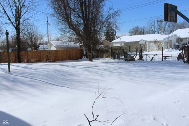 644 Indianapolis Road, Mooresville, IN 46158