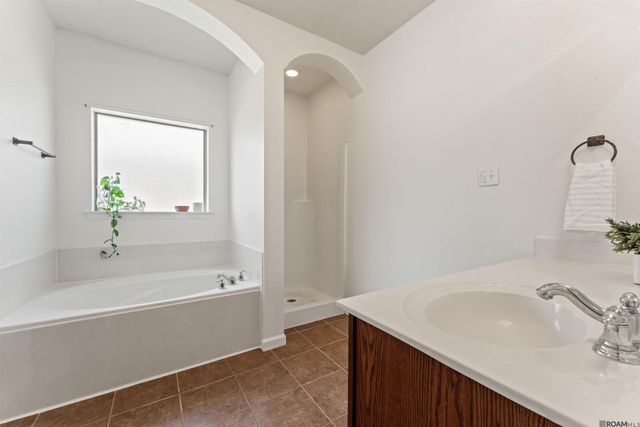 11078 Iberia Dr, Denham Springs, LA 70726