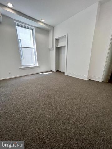 412 N 32ND ST, Philadelphia, PA 19104
