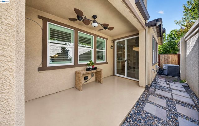 304 Misty Cir, Livermore, CA 94550