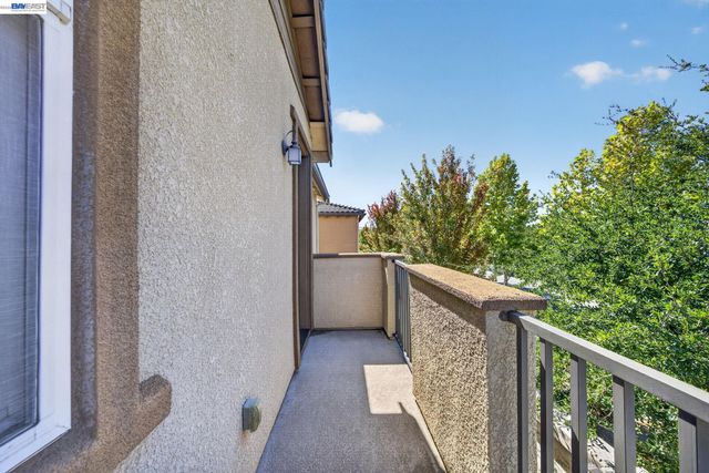 304 Misty Cir, Livermore, CA 94550