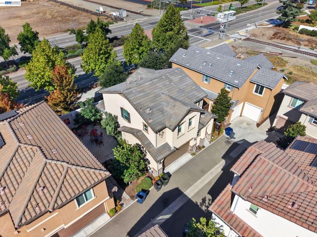 304 Misty Cir, Livermore, CA 94550