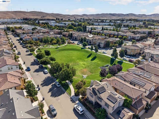 304 Misty Cir, Livermore, CA 94550