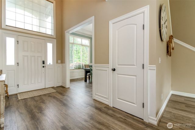 32113 Sunny Lane, Black Diamond, WA 98010