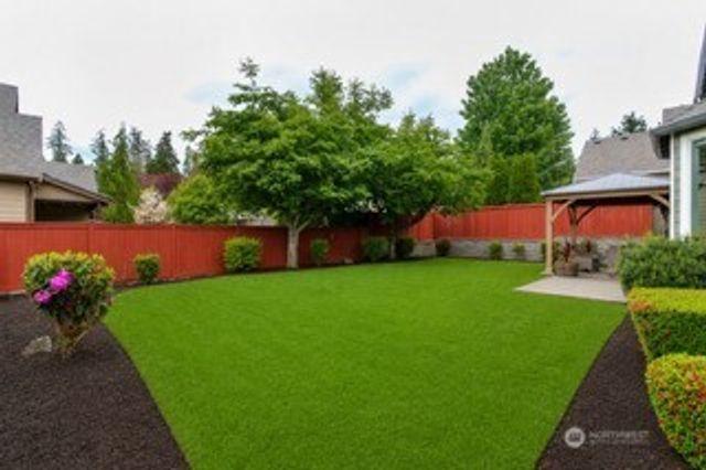 32113 Sunny Lane, Black Diamond, WA 98010