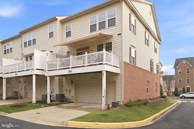 2538 BALDWIN CRES NE, Washington, DC 20018