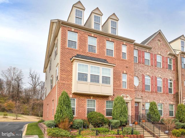 2538 BALDWIN CRES NE, Washington, DC 20018