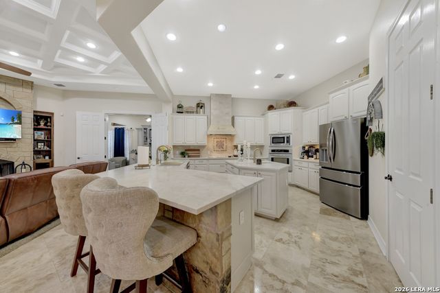 115 Treeline, Spring Branch, TX 78070